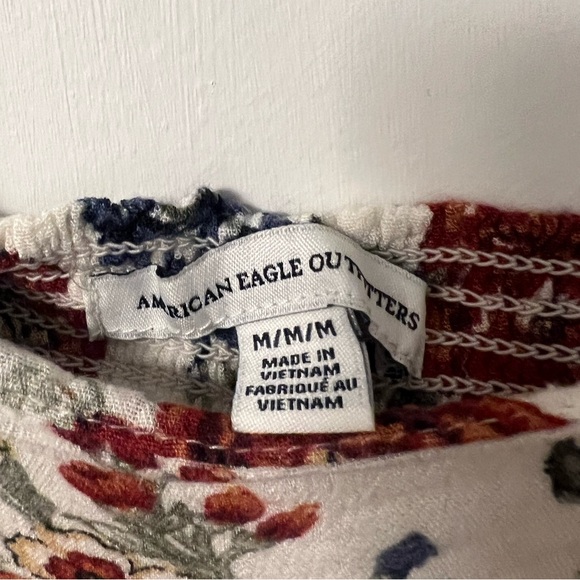 Aerie Floral Lightweight Flowy Shorts - Picture 3 of 3